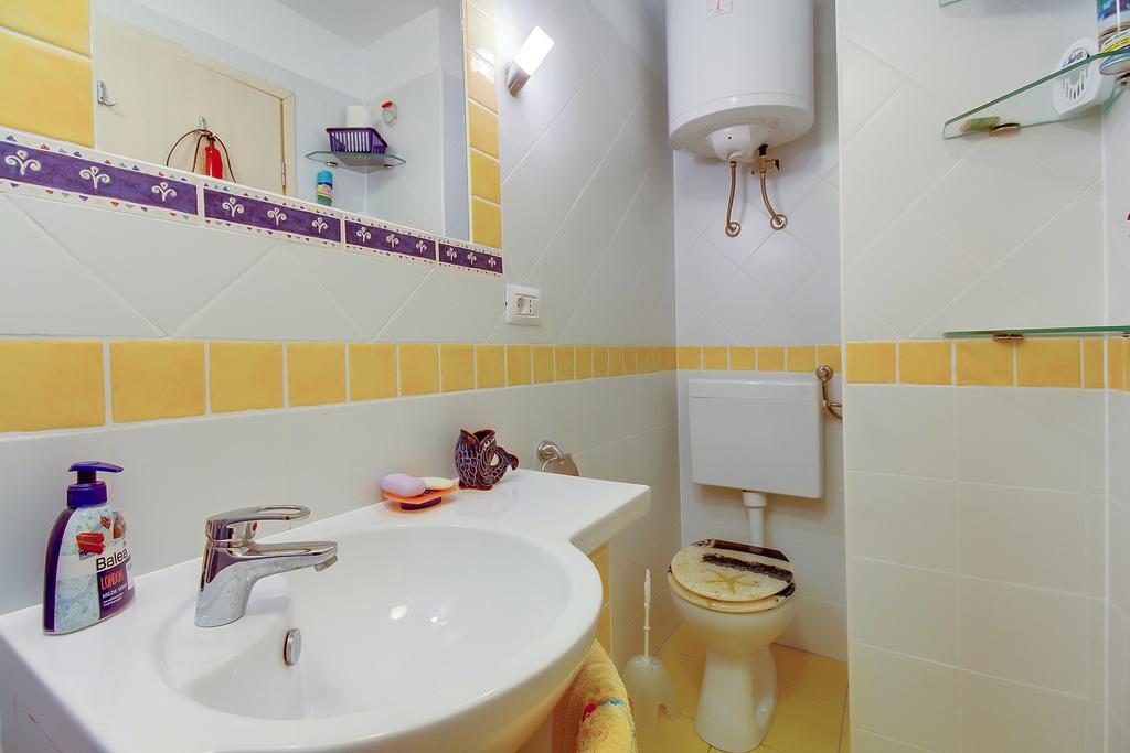 Apartment Neno - Terrace & Parking Veli Lošinj المظهر الخارجي الصورة