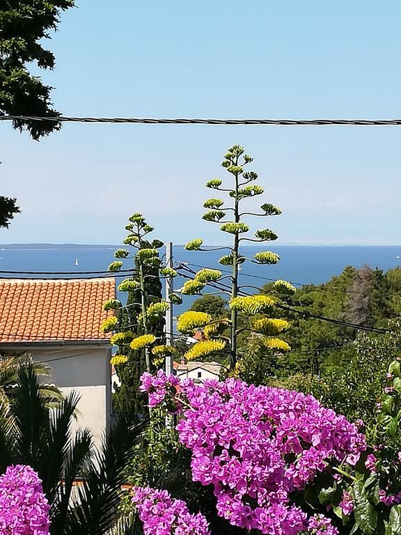 Apartment Neno - Terrace & Parking Veli Lošinj المظهر الخارجي الصورة