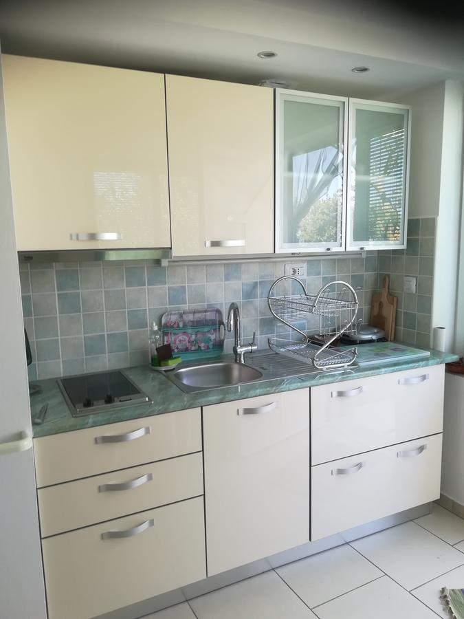 Apartment Neno - Terrace & Parking Veli Lošinj المظهر الخارجي الصورة