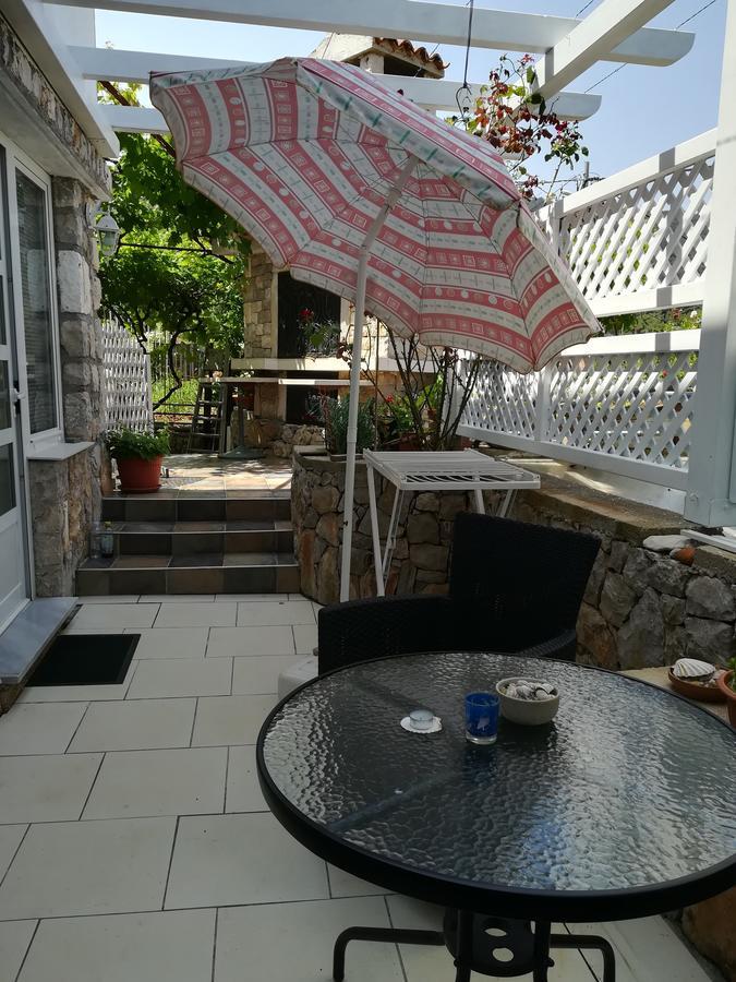Apartment Neno - Terrace & Parking Veli Lošinj المظهر الخارجي الصورة