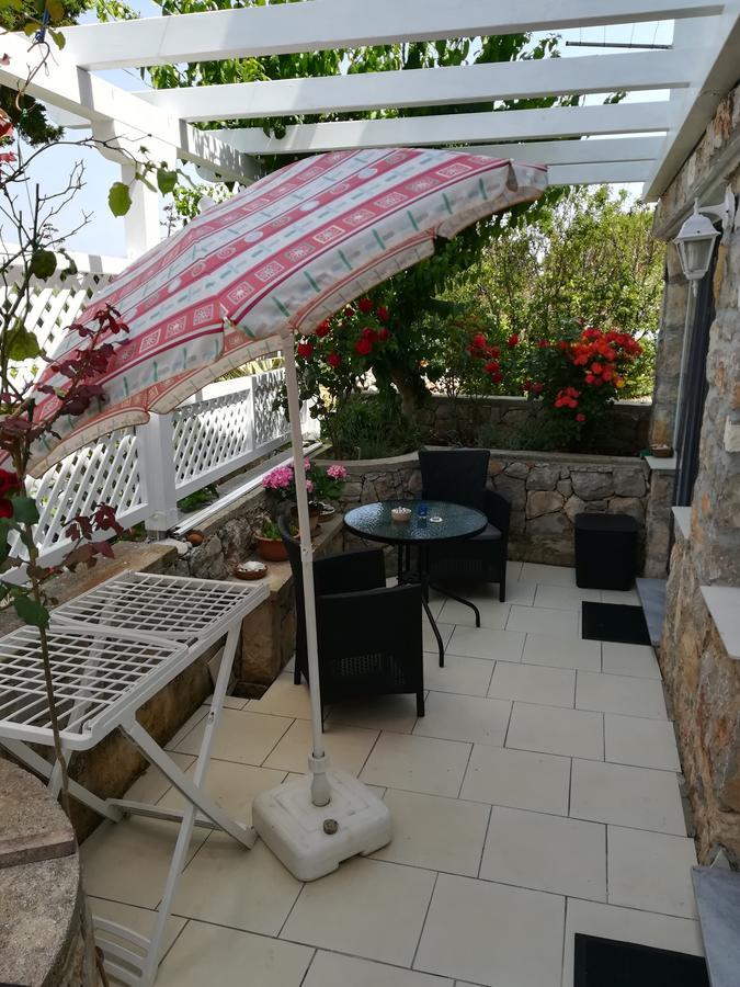 Apartment Neno - Terrace & Parking Veli Lošinj المظهر الخارجي الصورة